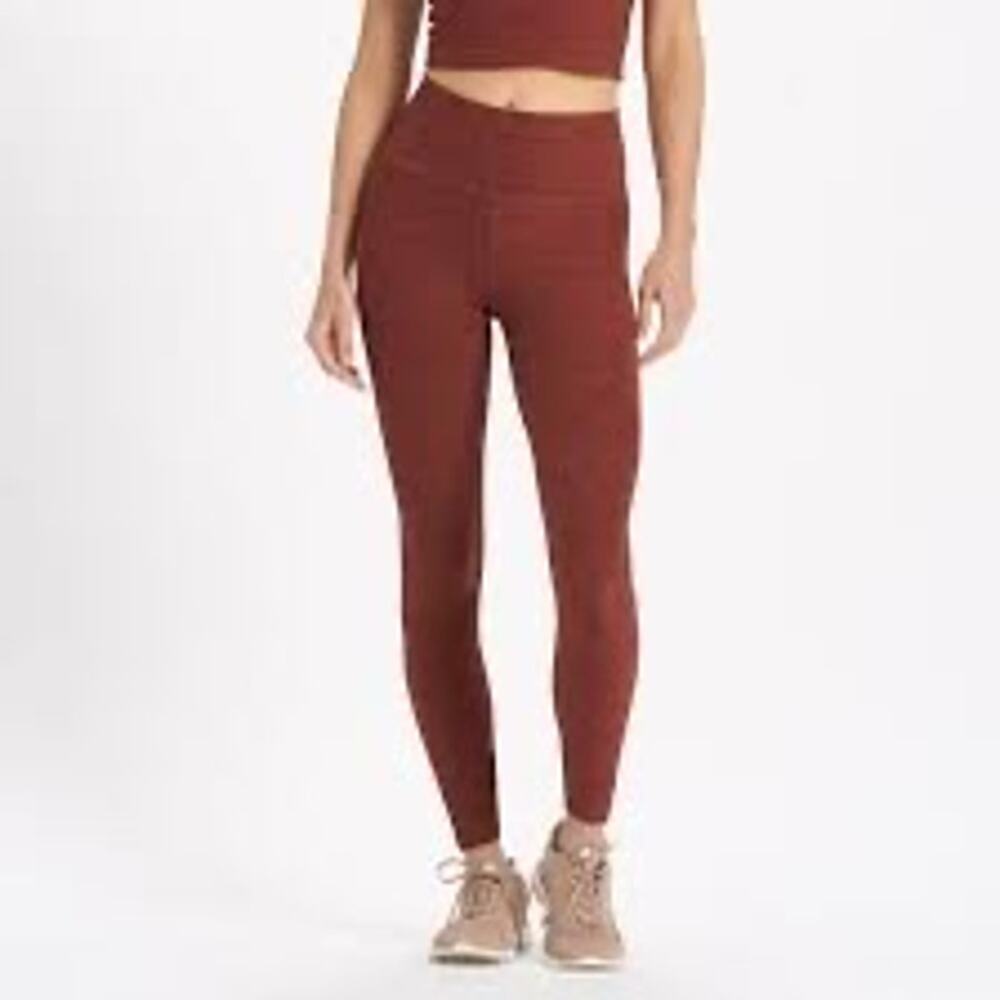 Vuori Women's Leggings in Rust